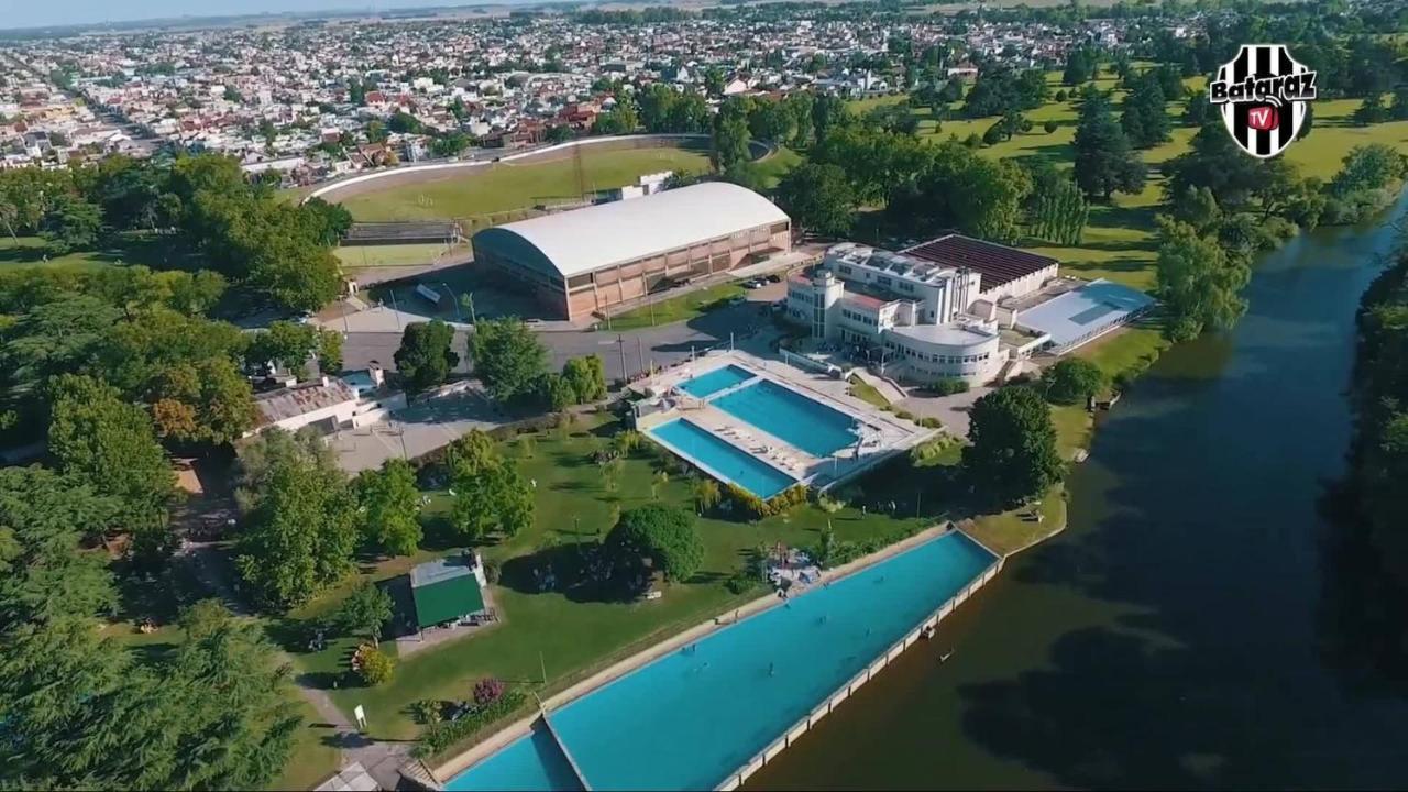OlavarríaKurmi公寓 外观 照片